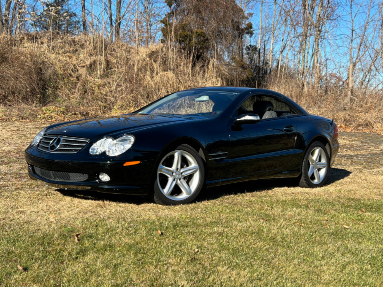 Used 2005 Mercedes-Benz SL-Class SL 500 for sale $22,500 at Lombardo Motorcars in Berlin CT